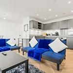 Stylish 2-Bed - Rooftop Views - Central Birmingham