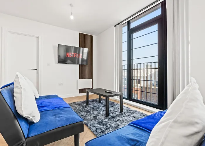 Stylish 2-Bed - Rooftop Views - Central Birmingham