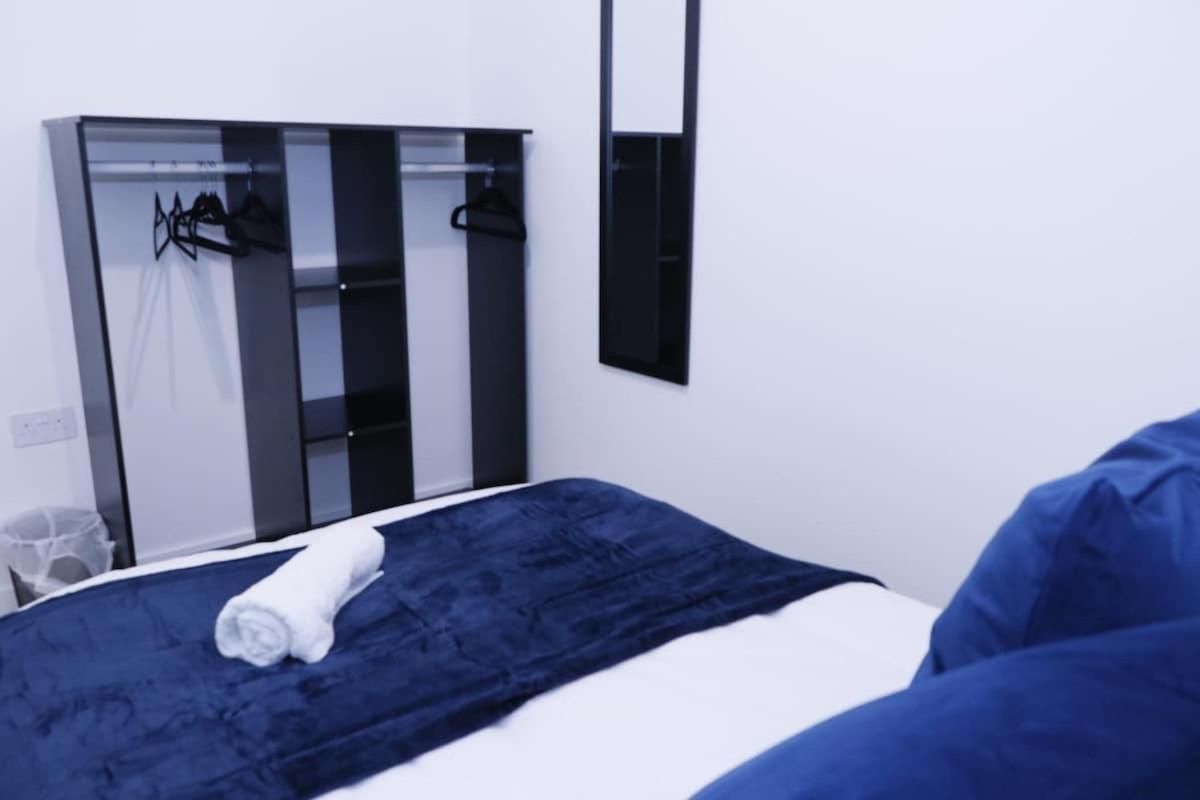 Stylish 2-bed - Rooftop Views - Apartment Birmingham